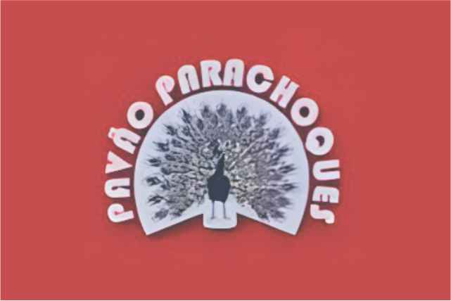 Pavão parachoques logo