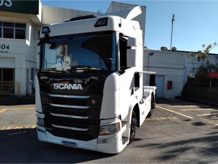 Scania R 450 6x2 2021 Completo 001