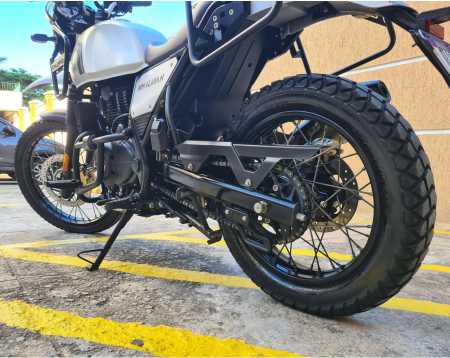 Himalayan 411 Royal Enfield 005