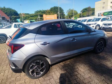 Hyundai Hb20 2023 1.0 tgdi flex platinum automático 007