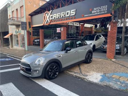 MINI COOPER 1.5 001