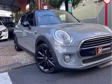 MINI COOPER 1.5 002