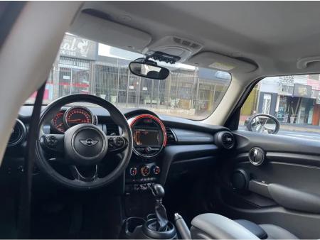 MINI COOPER 1.5 007