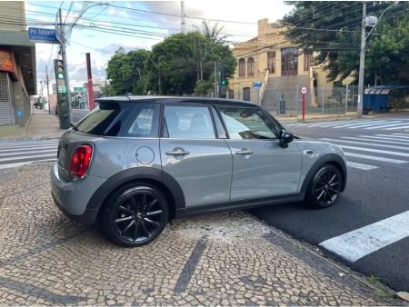 MINI COOPER 1.5 008