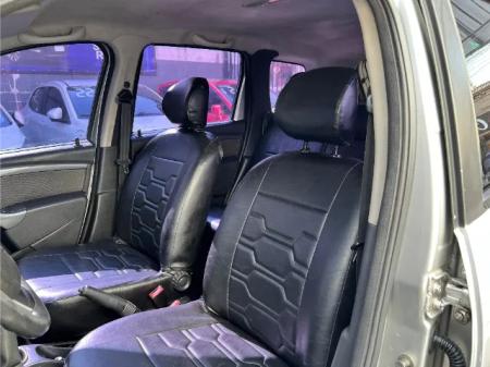 Renault Duster Expression 1.6 011