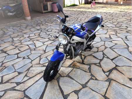 Suzuki GS500 004