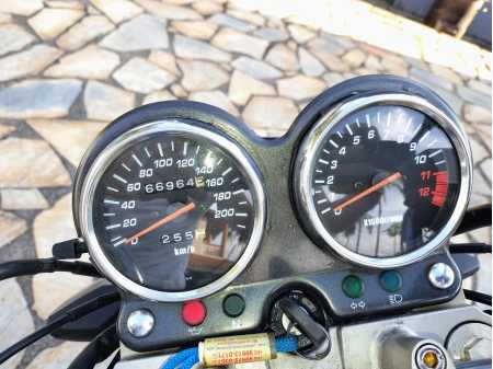 Suzuki GS500 007