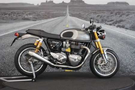 TRIUMPH THRUXTON R 1200 009