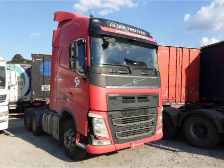 Volvo FH 460 6X2 002