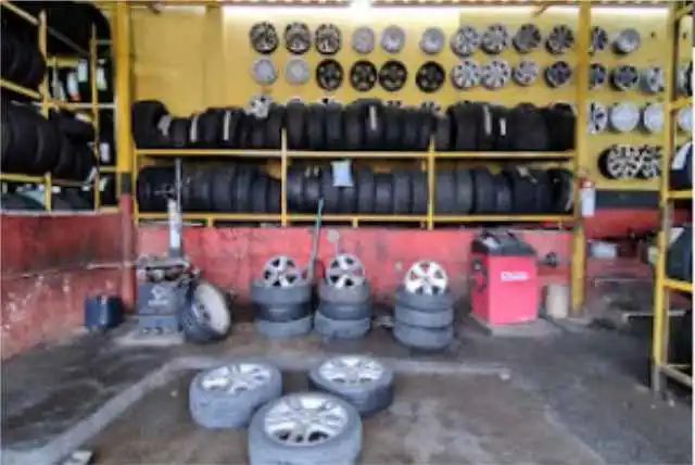 classe a pneus rodas 030
